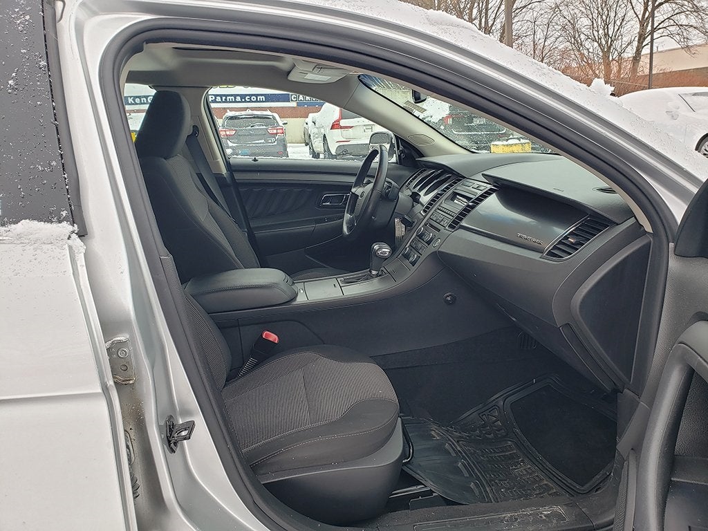 2010 Ford Taurus SEL