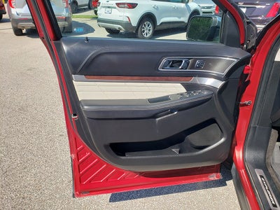 2017 Ford Explorer Platinum