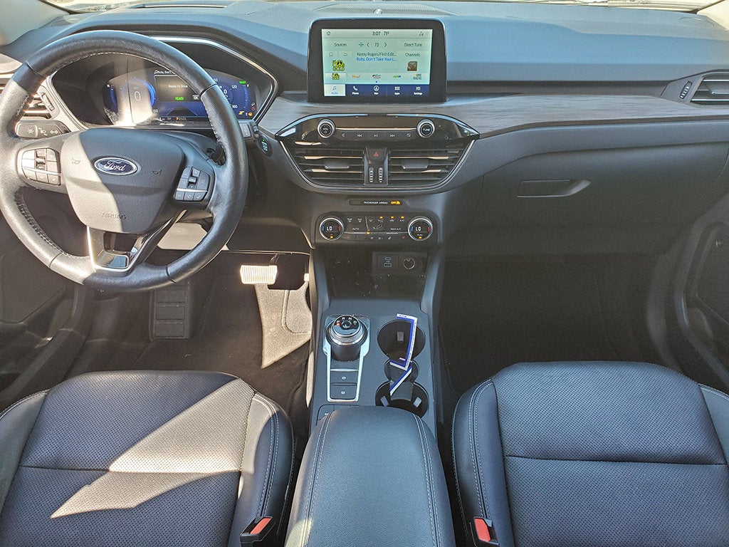 2020 Ford Escape Hybrid Titanium