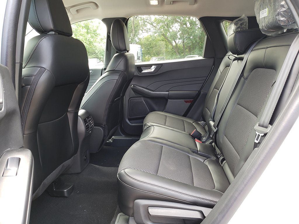 2024 Ford Escape Plug-In Hybrid Base