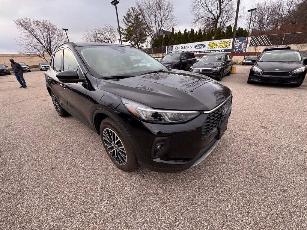 2024 Ford Escape PHEV
