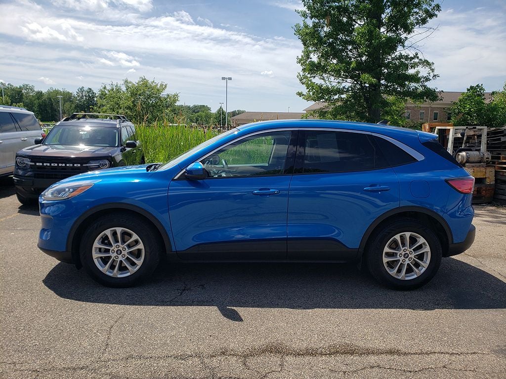 2020 Ford Escape SE