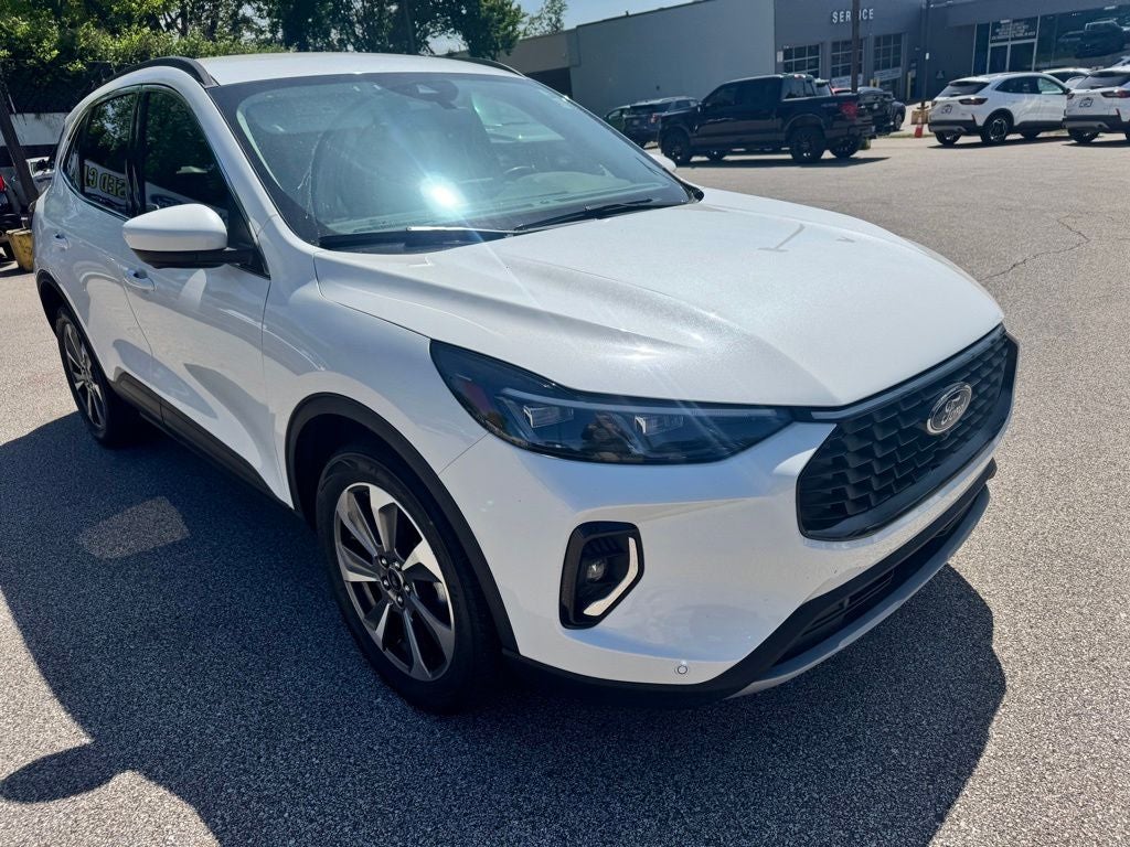 2023 Ford Escape Platinum