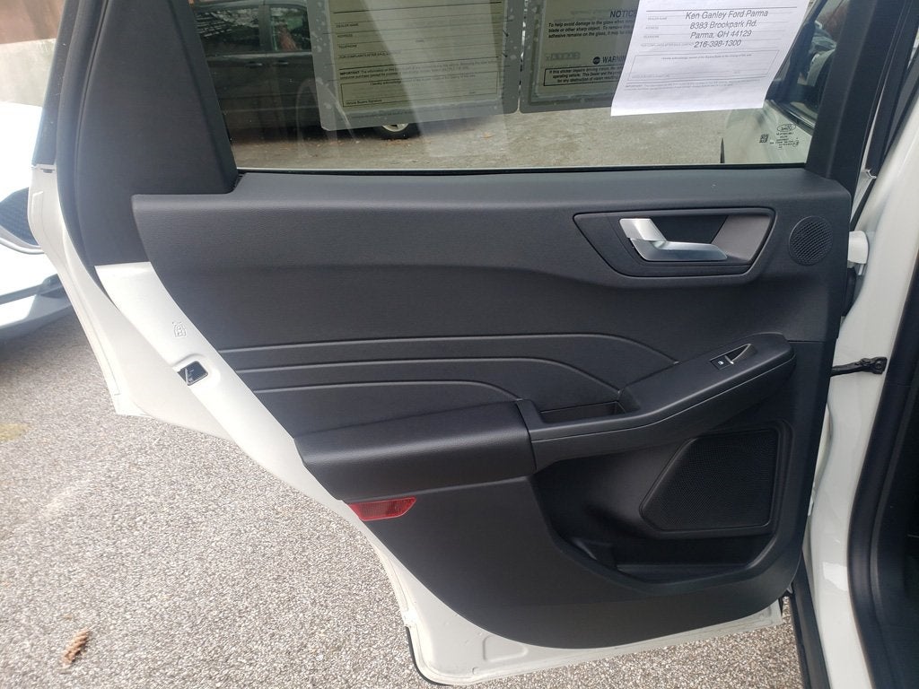 2025 Ford Escape Platinum