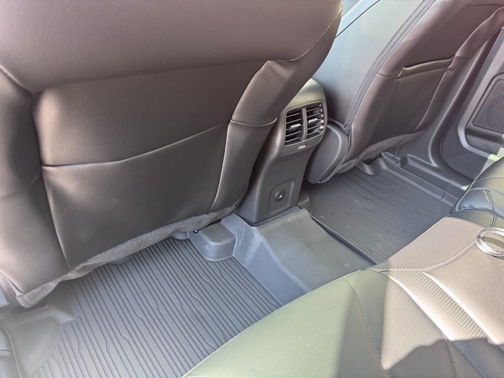 2026 Ford Escape Hybrid Platinum