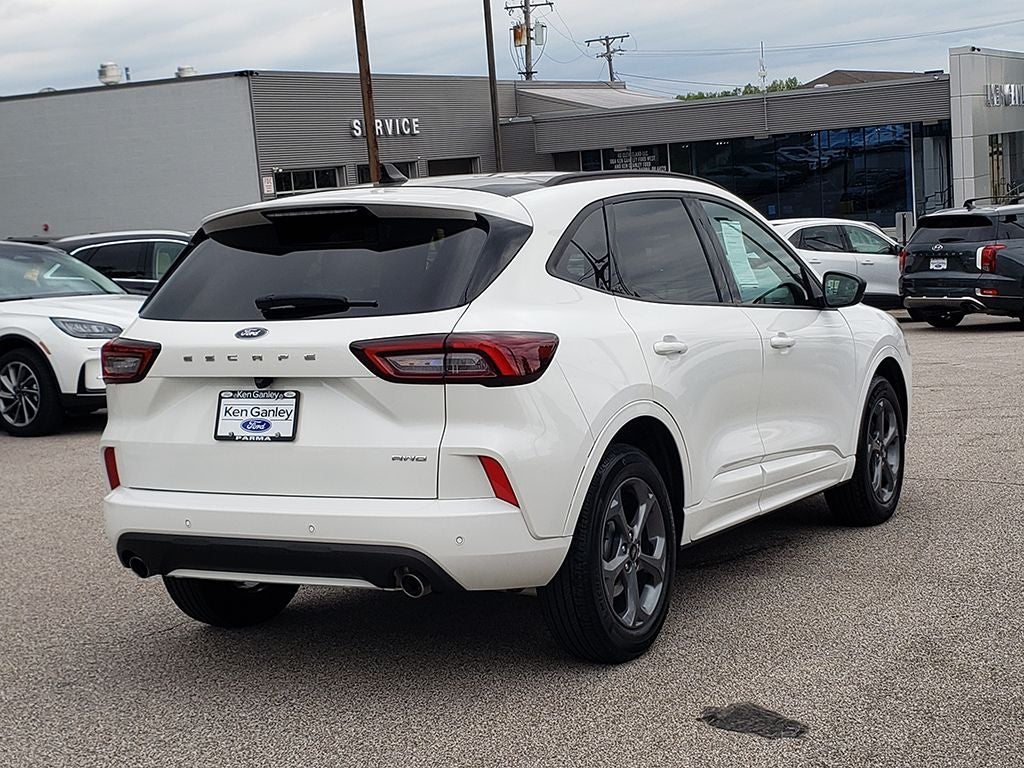 2024 Ford Escape ST-Line