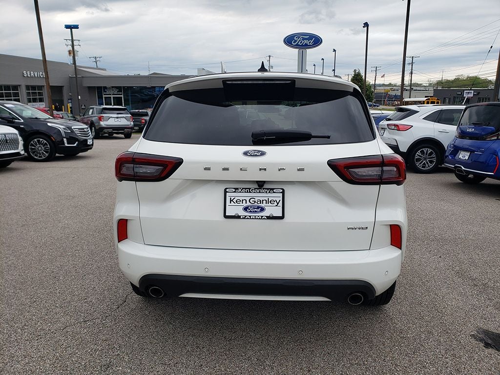 2024 Ford Escape ST-Line