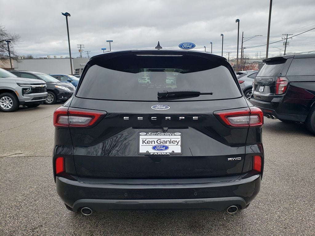 2023 Ford Escape ST-Line Select