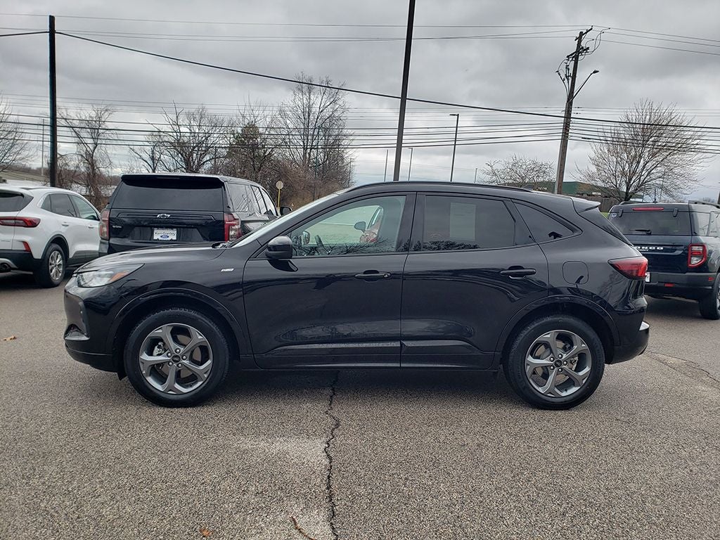 2023 Ford Escape ST-Line Select