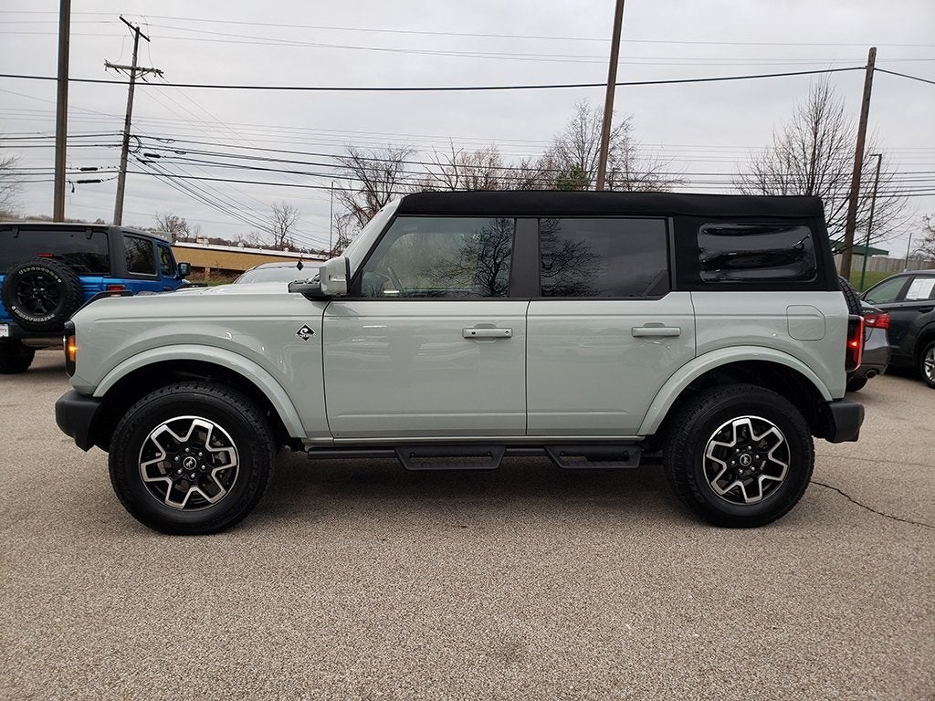 2024 Ford Bronco Outer Banks