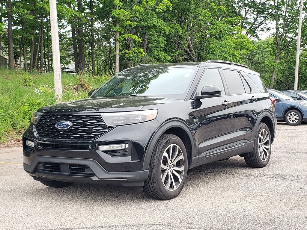 2023 Ford Explorer ST-LINE 4WD's photo