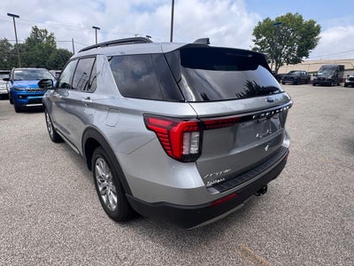 2025 Ford Explorer Active