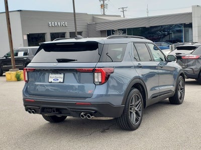 2025 Ford Explorer ST