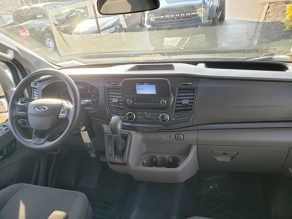 2022 Ford Transit-250 Base
