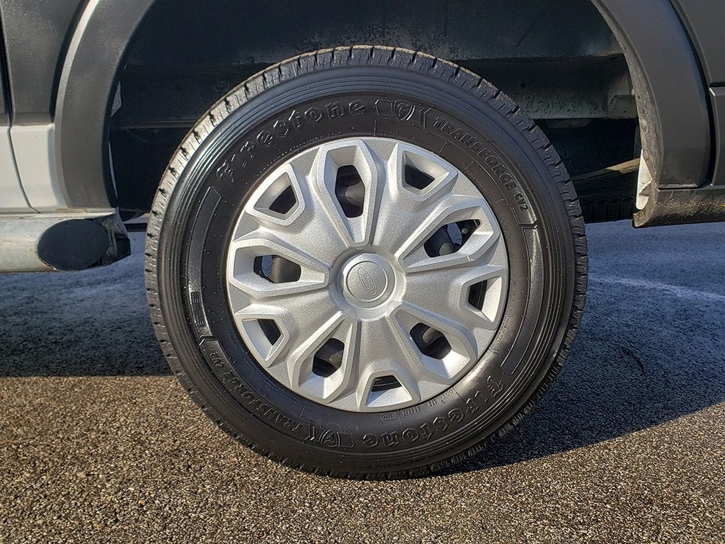 2022 Ford Transit-250 Base