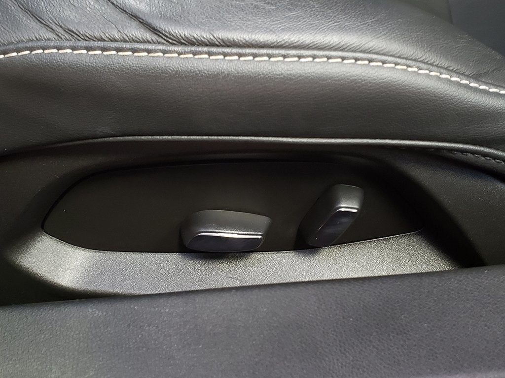 2023 Chevrolet Corvette Stingray w/1LT