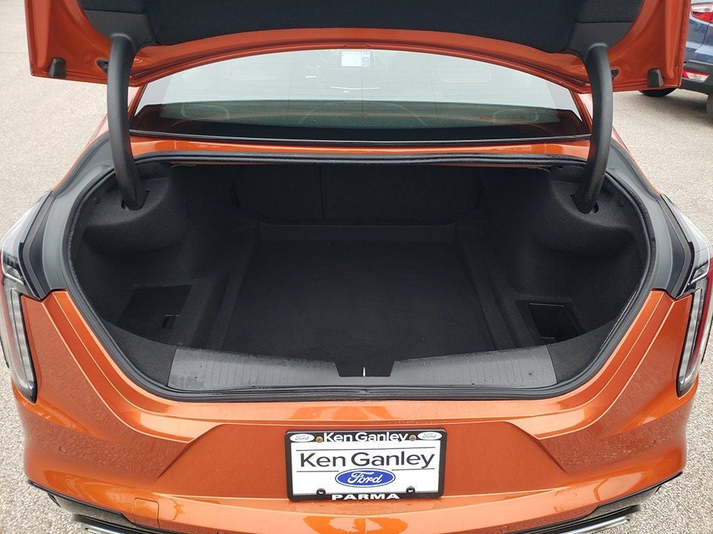 2023 Cadillac CT4 Sport