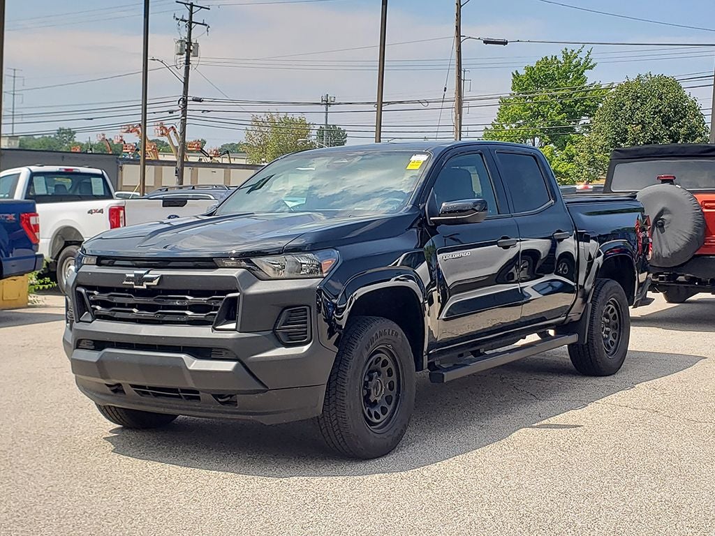 2024 Chevrolet Colorado WT