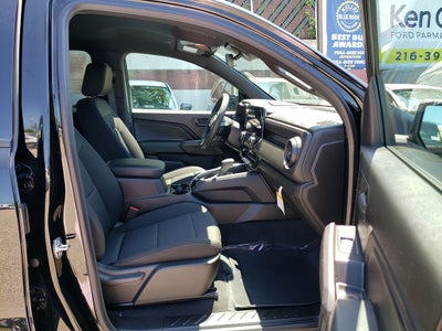 2024 Chevrolet Colorado WT