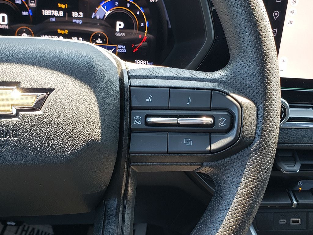 2024 Chevrolet Colorado WT