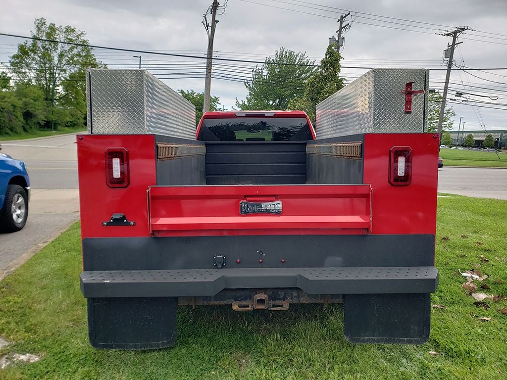 2023 GMC Sierra 3500HD Chassis Cab Pro