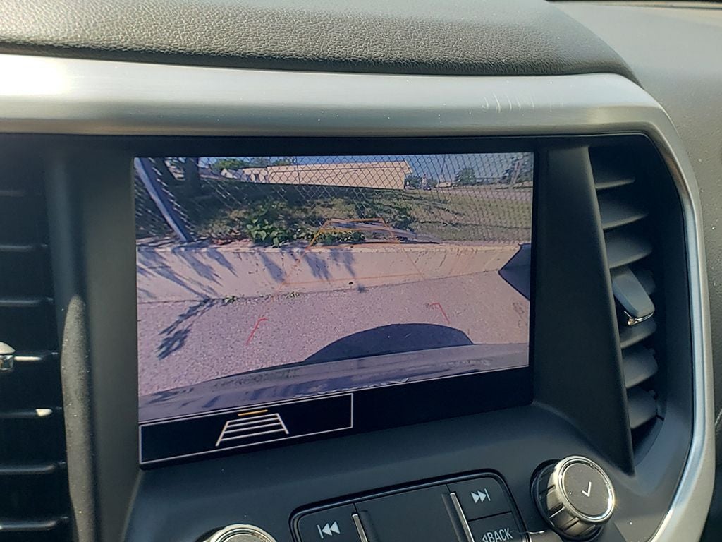 2020 GMC Acadia SLE