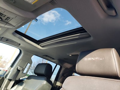 2020 GMC Yukon XL Denali