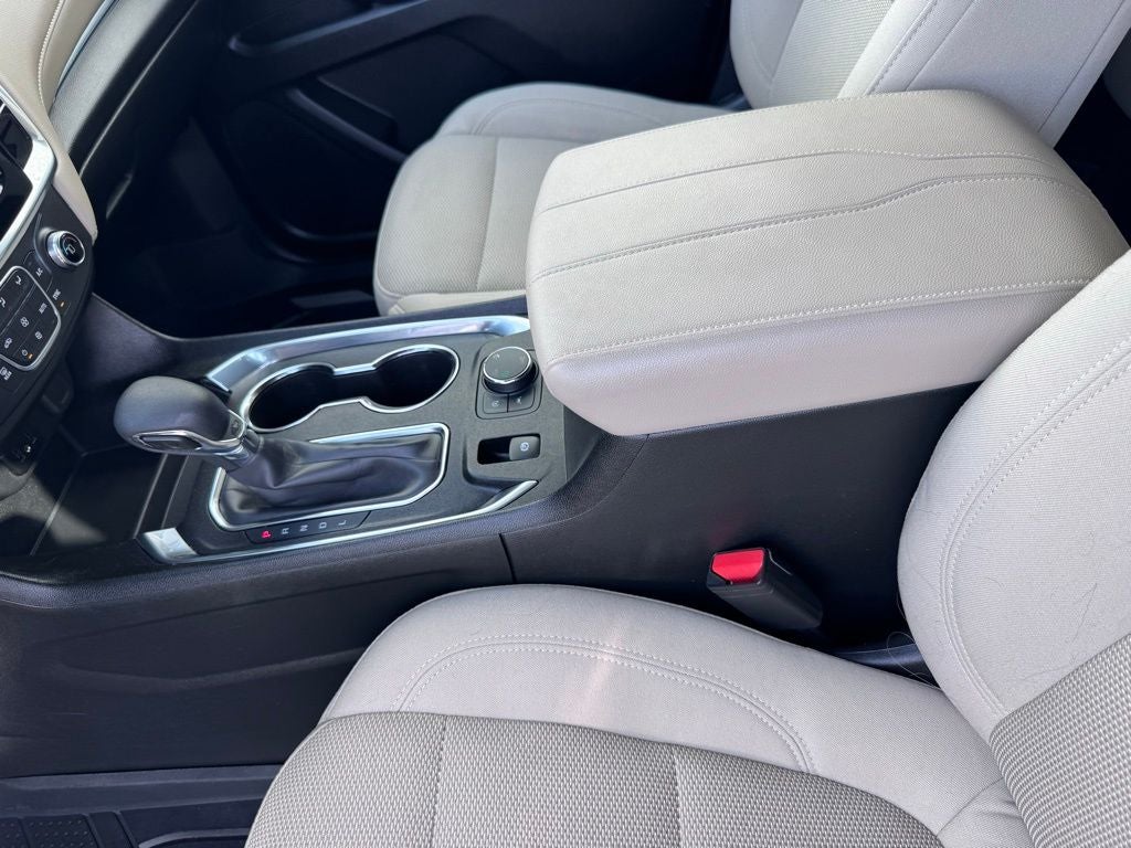 2023 Chevrolet Traverse LS w/1LS