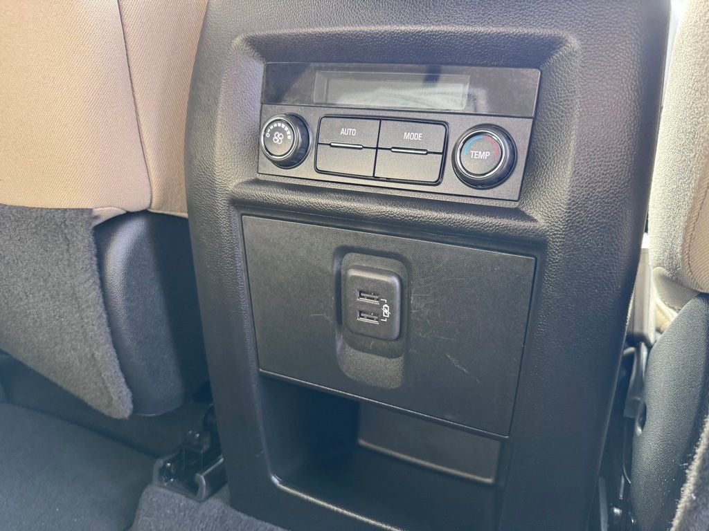 2023 Chevrolet Traverse LS w/1LS