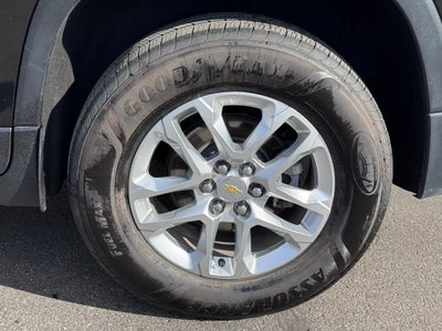 2023 Chevrolet Traverse LS w/1LS