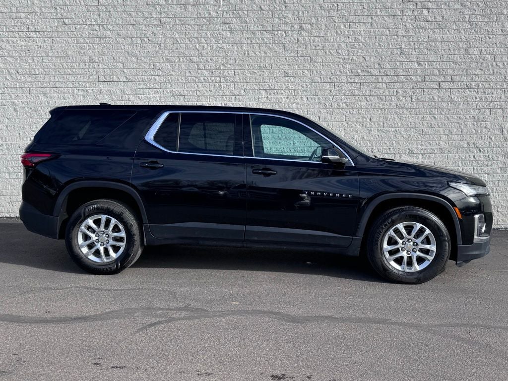 2023 Chevrolet Traverse LS w/1LS