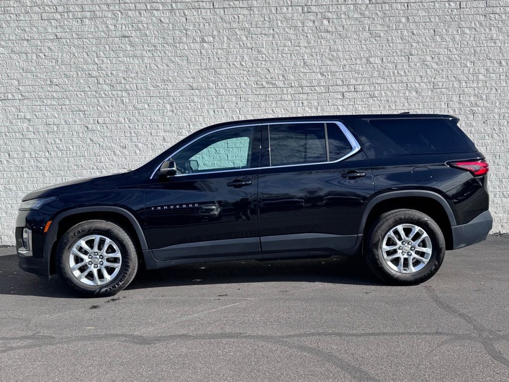 2023 Chevrolet Traverse LS w/1LS