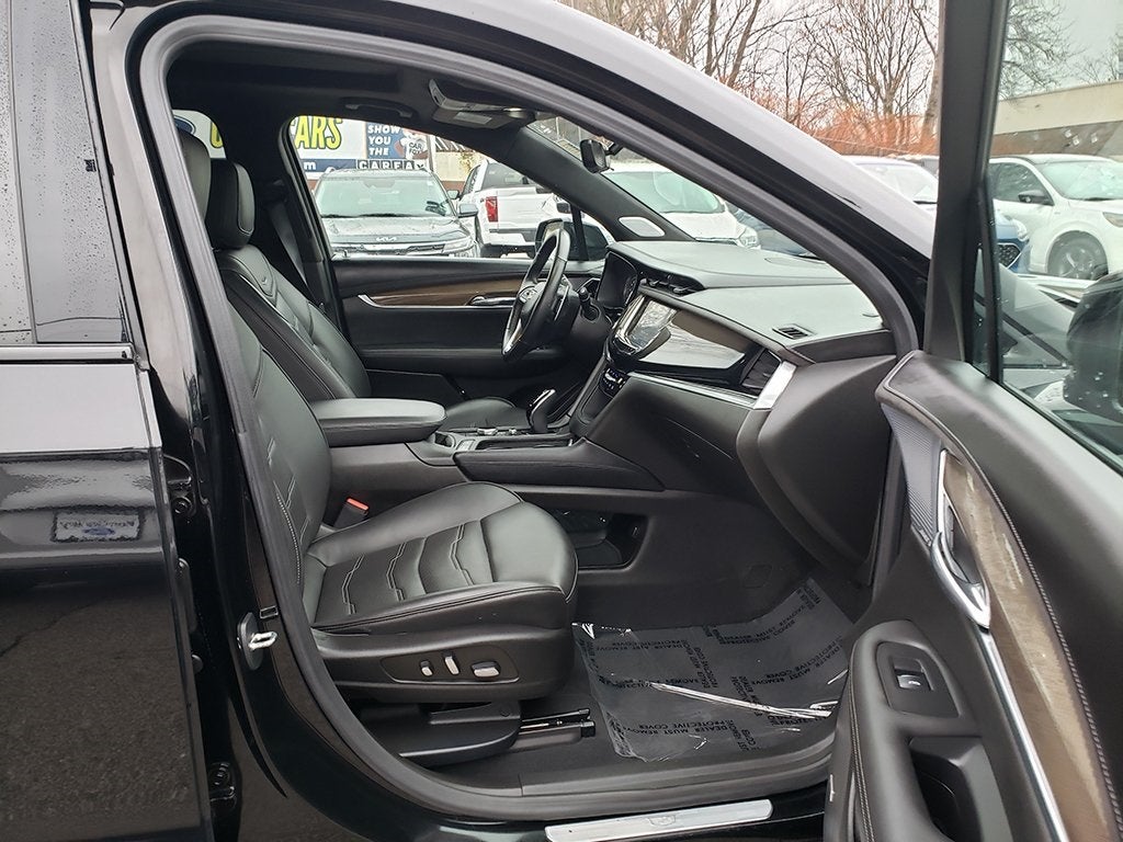 2023 Cadillac XT6 Sport