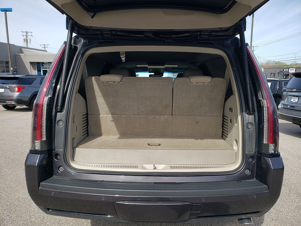 2015 Cadillac Escalade Luxury