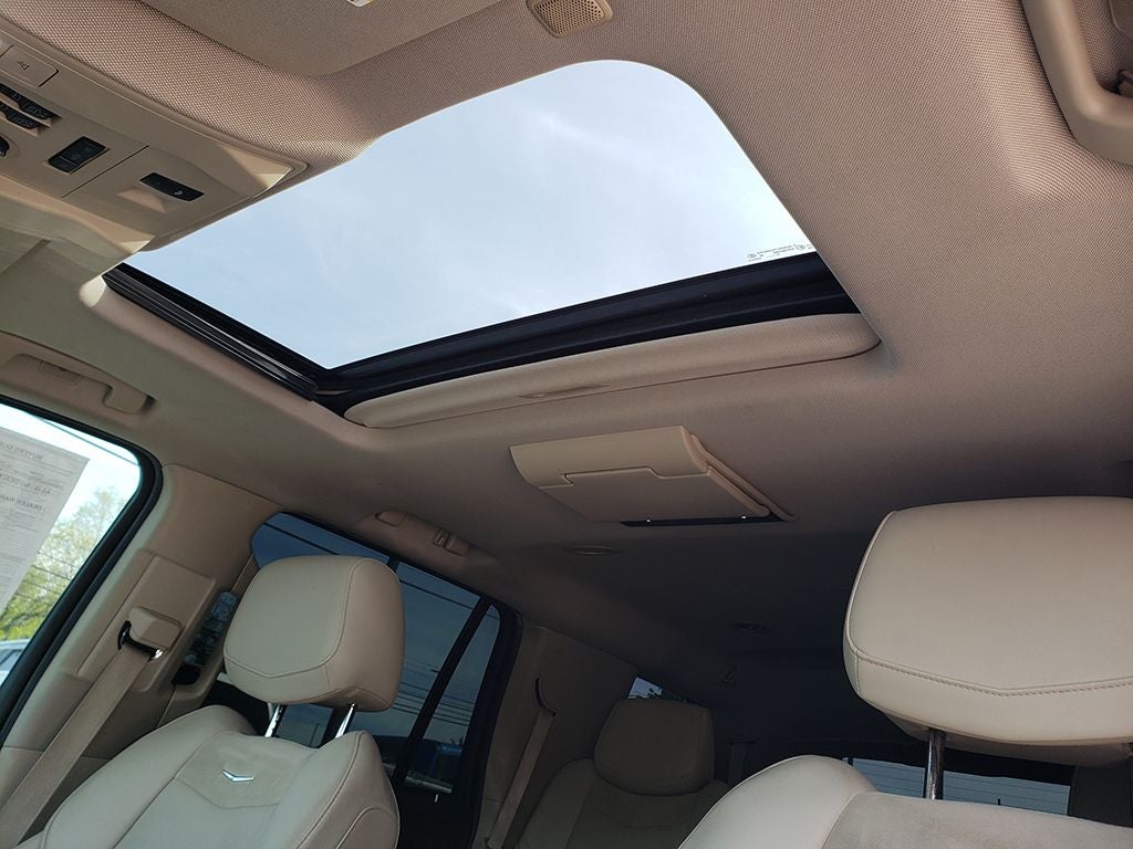 2015 Cadillac Escalade Luxury