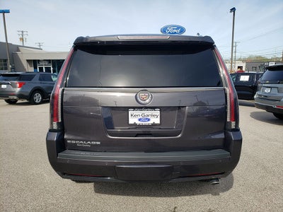 2015 Cadillac Escalade Luxury