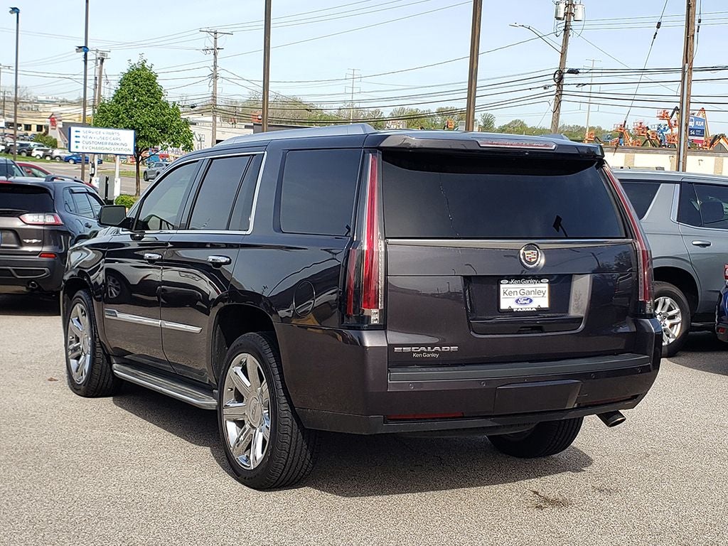 2015 Cadillac Escalade Luxury