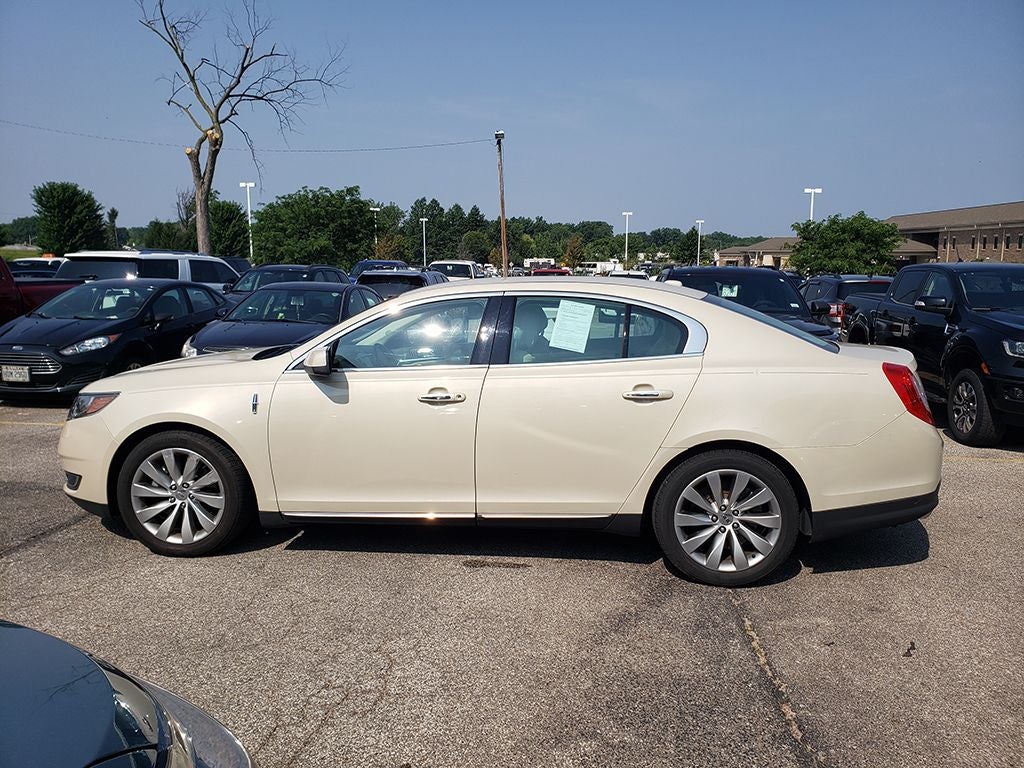 2015 Lincoln MKS Base