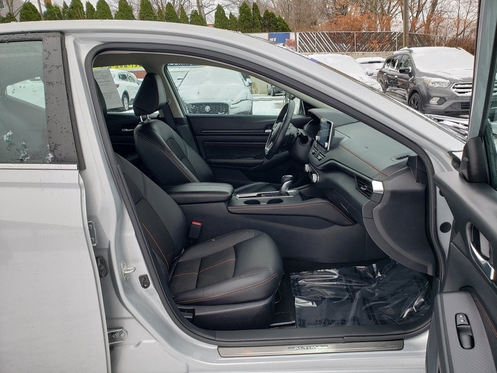 2020 Nissan Altima 2.5 SR