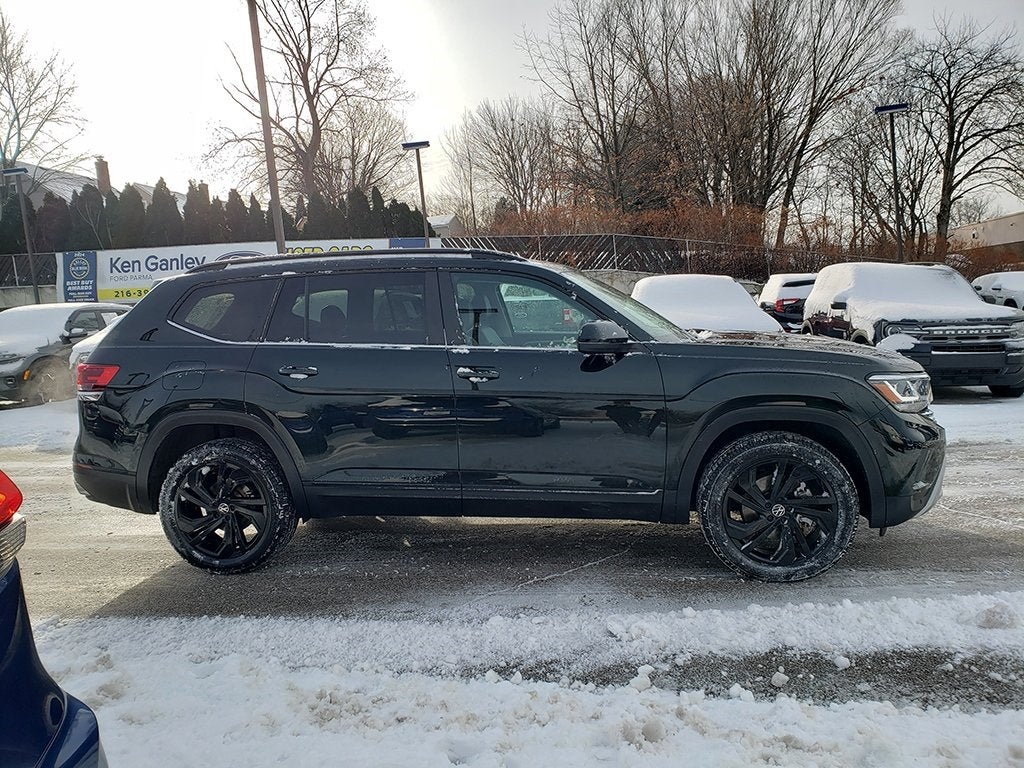 2022 Volkswagen Atlas 2.0T SE