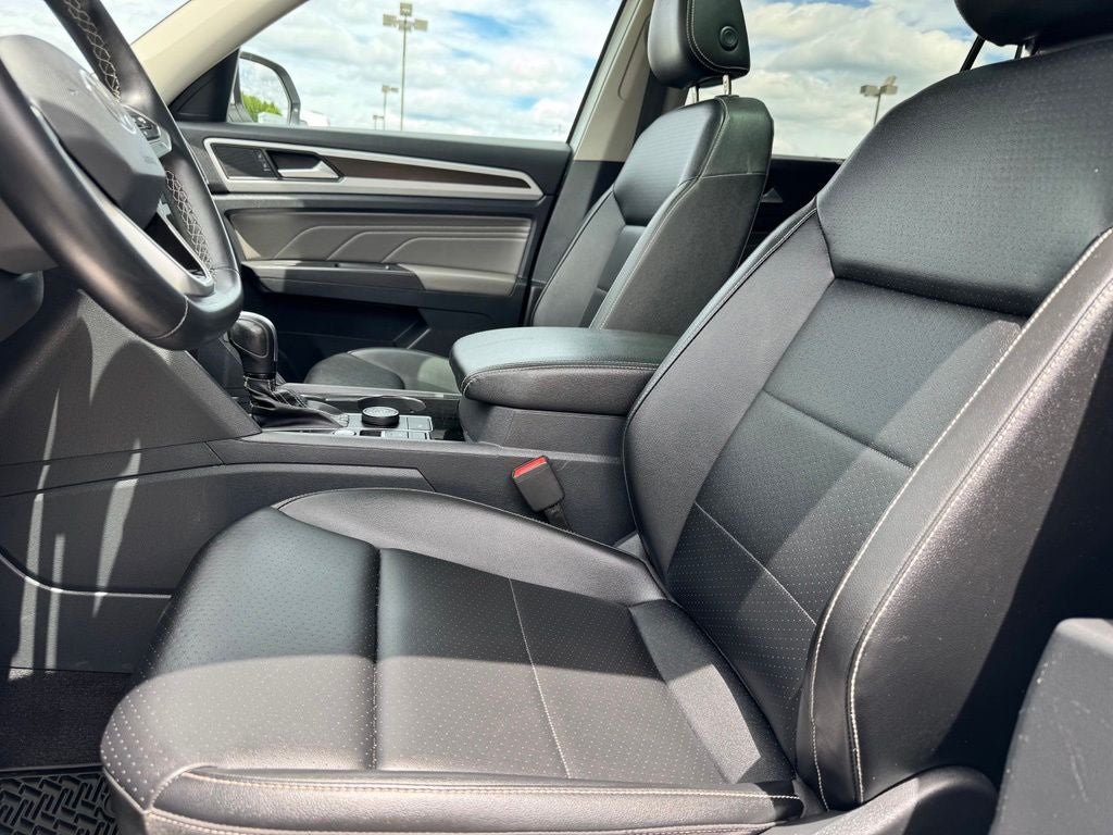2022 Volkswagen Atlas 2.0T SE w/Technology