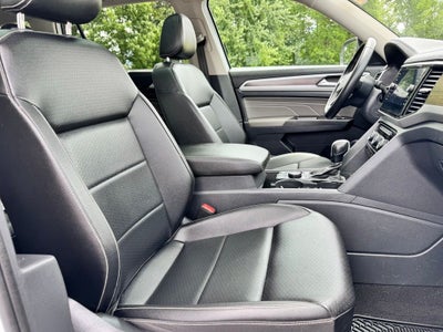 2022 Volkswagen Atlas 2.0T SE w/Technology