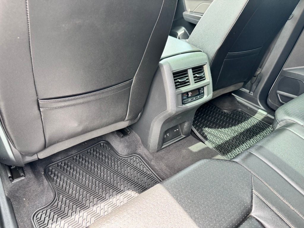 2022 Volkswagen Atlas 2.0T SE w/Technology