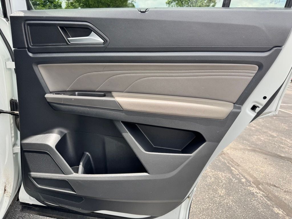 2022 Volkswagen Atlas 2.0T SE w/Technology