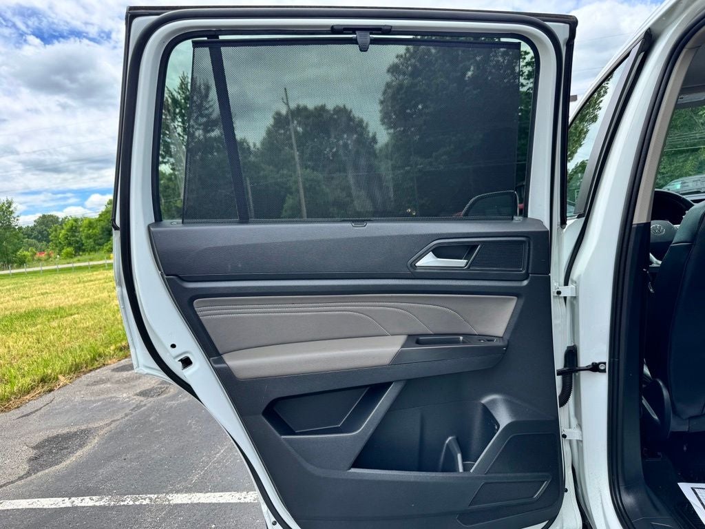 2022 Volkswagen Atlas 2.0T SE w/Technology