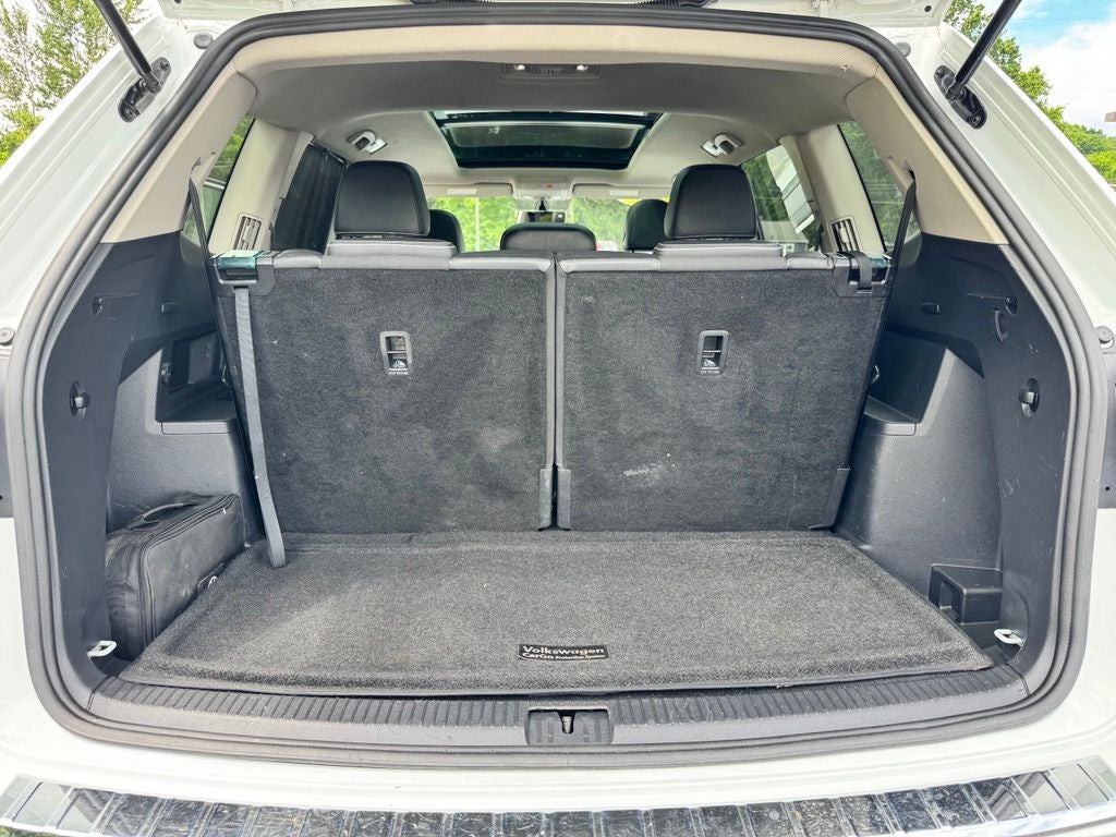 2022 Volkswagen Atlas 2.0T SE w/Technology