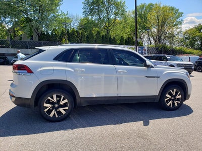 2022 Volkswagen Atlas Cross Sport 2.0T SE