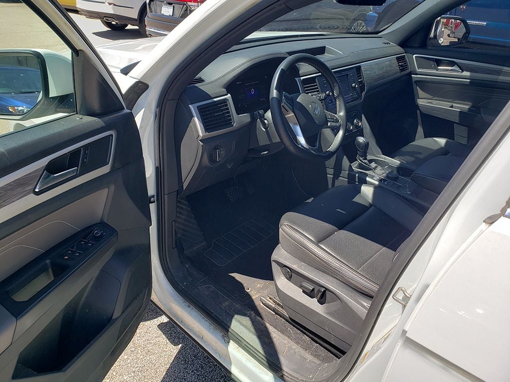 2022 Volkswagen Atlas Cross Sport 2.0T SE