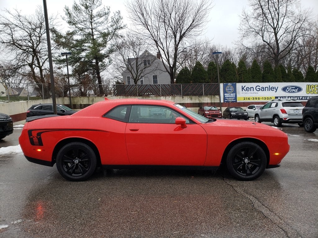 2019 Dodge Challenger SXT