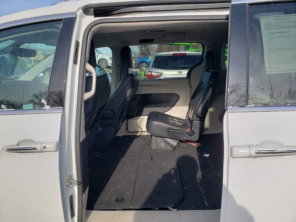 2020 Chrysler Pacifica Touring L